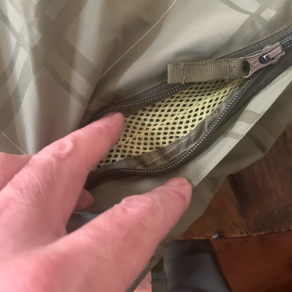 Burton New Without Tags - Picture 6 of 7